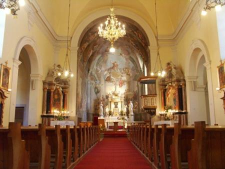 CERKEV SV. ŠTEFANA V VIPAVI